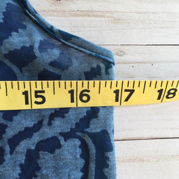 NWT Calvin Klein Tank - Size Medium - Picture 6 of 7